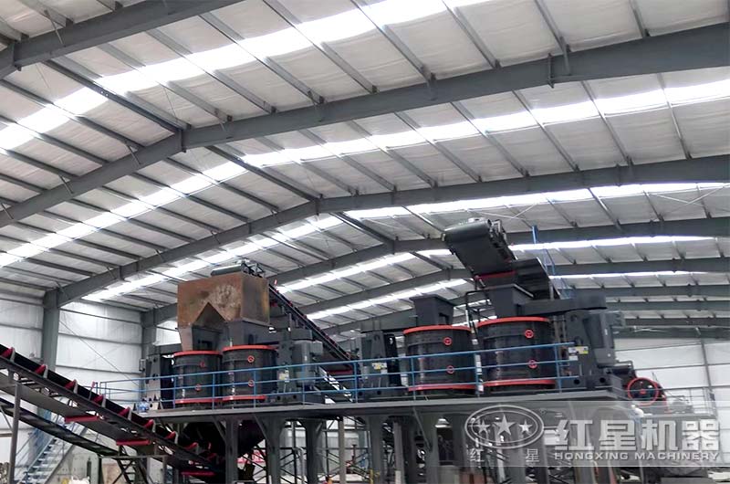 立式復合破碎制砂機現場 立式復合破碎制砂機現場